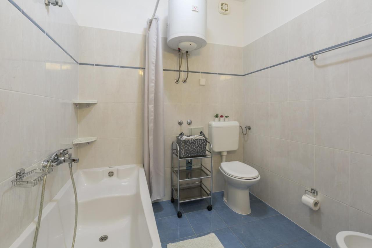 Family Apartment Romina Vrsar Luaran gambar